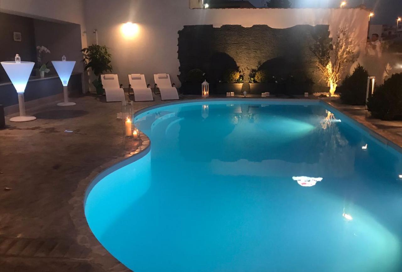 Residence Del Sole 曼弗雷多尼亚 外观 照片